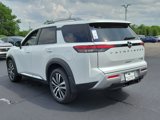 New 2025 Nissan Pathfinder Platinum w/ Cargo Package image 3