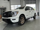 Used 2024 Nissan Titan SV w/ SV Bronze Edition Package image 2