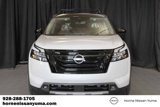 New 2025 Nissan Pathfinder Platinum image 2