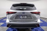 Used 2024 Toyota Highlander XLE image 6