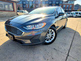 Used 2019 Ford Fusion SE image 3