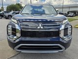 New 2025 Mitsubishi Outlander SEL image 2