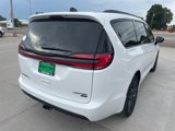 New 2026 Chrysler Pacifica Limited image 3