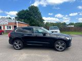 Used 2018 Volvo XC60 T6 Momentum w/ Vision Package image 4