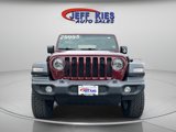 Used 2021 Jeep Gladiator Sport image 3