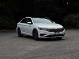 Used 2019 Volkswagen Jetta SE w/ Cold Weather Package image 3