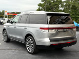 Used 2022 Lincoln Navigator Reserve image 3