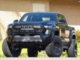 Used 2025 Toyota Tacoma SR5 image 2