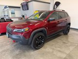 Used 2019 Jeep Cherokee Trailhawk image 2