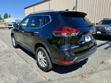 Used 2019 Nissan Rogue SV image 3
