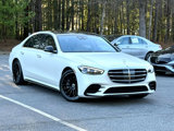 Used 2022 Mercedes-Benz S 580 4MATIC Sedan w/ AMG Line Package image 3