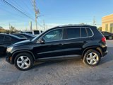 Used 2010 Volkswagen Tiguan S image 5