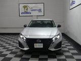 Used 2024 Nissan Altima 2.5 SV image 2