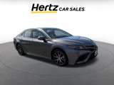 Used 2024 Toyota Camry SE image 2