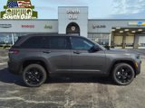 New 2025 Jeep Grand Cherokee Limited w/ Black Appearance Package image 2