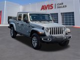 Used 2023 Jeep Gladiator Sport image 3