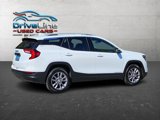 Used 2024 GMC Terrain SLT image 2
