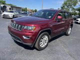 Used 2021 Jeep Grand Cherokee Laredo X image 2