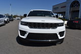 New 2025 Jeep Grand Cherokee Laredo image 4