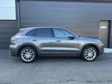 Certified 2022 Porsche Cayenne image 3