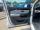 New 2025 Honda Pilot EX-L image 6