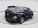 Used 2025 Toyota Sienna LE image 5
