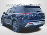 New 2025 Nissan Pathfinder SL w/ SL Premium Package image 4