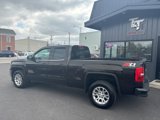 Used 2018 GMC Sierra 1500 SLE image 2