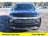 New 2025 Chevrolet Suburban Premier image 2