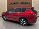New 2025 Mitsubishi Outlander SE image 3