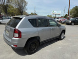 Used 2016 Jeep Compass Latitude image 5
