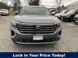 New 2025 Volkswagen Atlas SE image 2