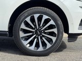 Used 2024 Lincoln Navigator L Reserve image 3