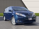 Used 2011 Toyota Sienna Limited w/ Premium Pkg image 2
