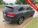 Used 2017 Kia Sorento EX image 3