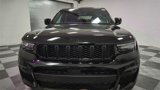 Used 2025 Jeep Grand Cherokee L Laredo image 3