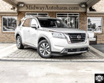 Used 2023 Nissan Pathfinder SL image 3