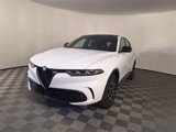 New 2025 Alfa Romeo Tonale w/ Premium Package image 5