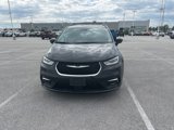 Certified 2022 Chrysler Pacifica Touring-L image 5