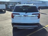 Used 2023 GMC Acadia SLE w/ Driver Convenience Package image 6