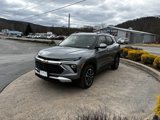 Used 2024 Chevrolet TrailBlazer LT w/ Driver Confidence Package image 3