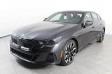 New 2025 BMW 550e xDrive w/ Premium Package image 4