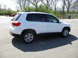Used 2016 Volkswagen Tiguan S image 4