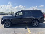 New 2025 Ford Expedition Platinum image 3