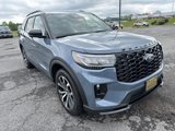 Used 2025 Ford Explorer ST-Line image 3