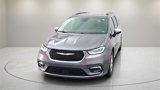 Used 2023 Chrysler Pacifica Limited image 3