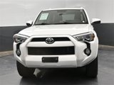 Used 2018 Toyota 4Runner SR5 image 3