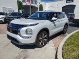 New 2025 Mitsubishi Outlander SE image 3