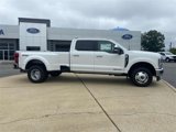 New 2025 Ford F350 Lariat image 2