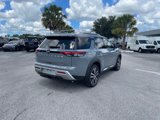 New 2025 Nissan Pathfinder Platinum image 3